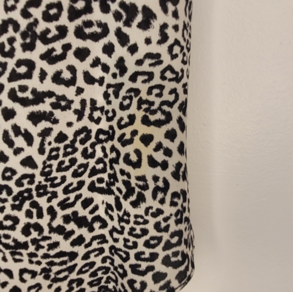 🌻 2/$30 🌻 | BCX | Animal Print Sleeveless Tunic - Picture 10 of 12